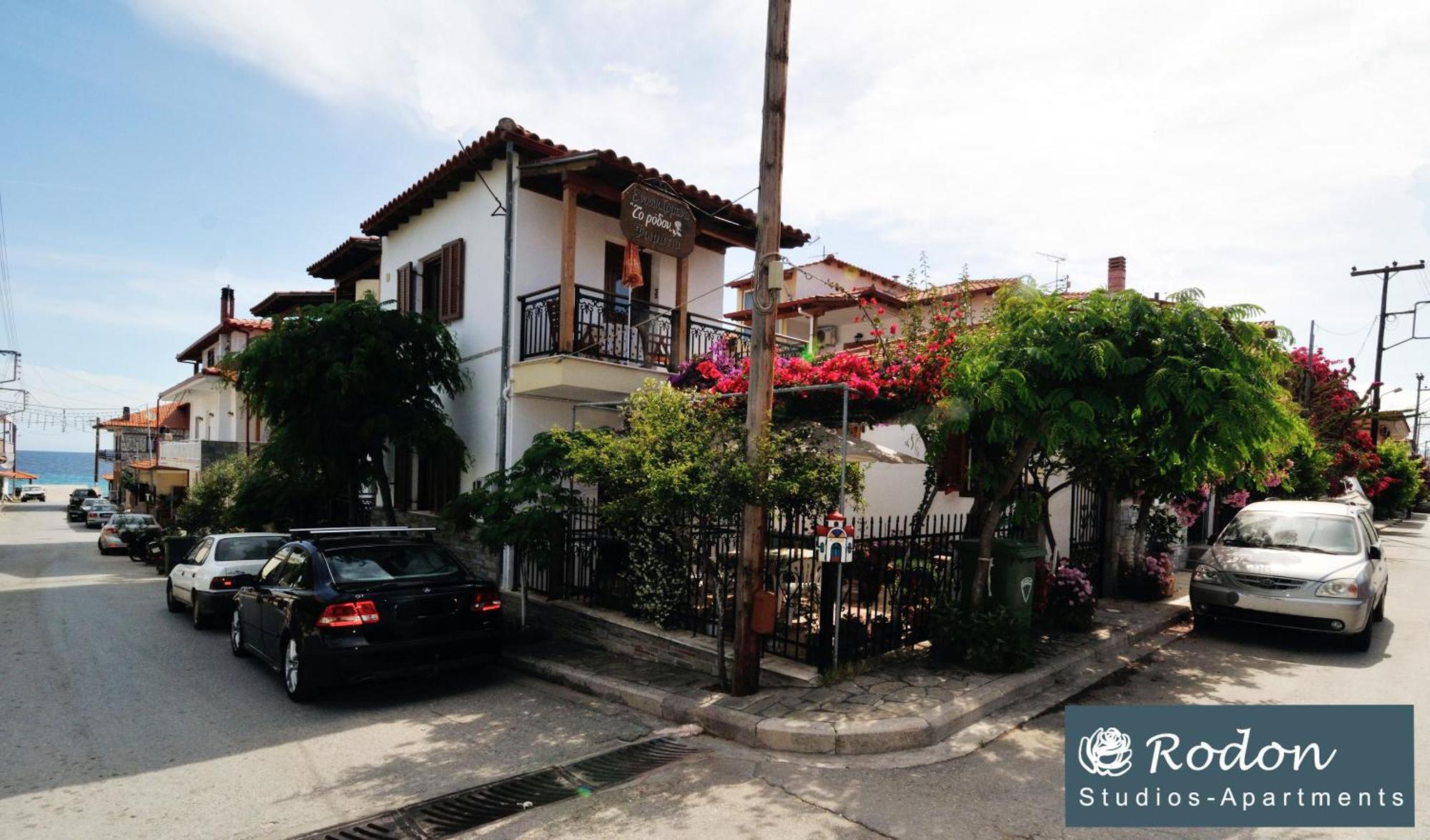 Rodon Apartments - S Avdimioti Néa Ródha Exterior foto