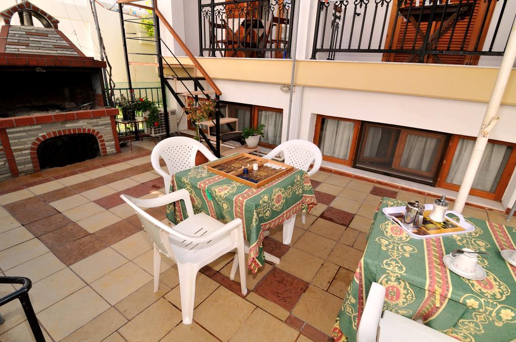 Rodon Apartments - S Avdimioti Néa Ródha Exterior foto
